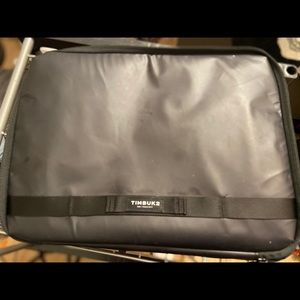 Timbuk2 laptop case/organizer